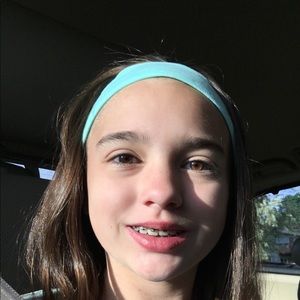 Meet your Posher, Jasmine